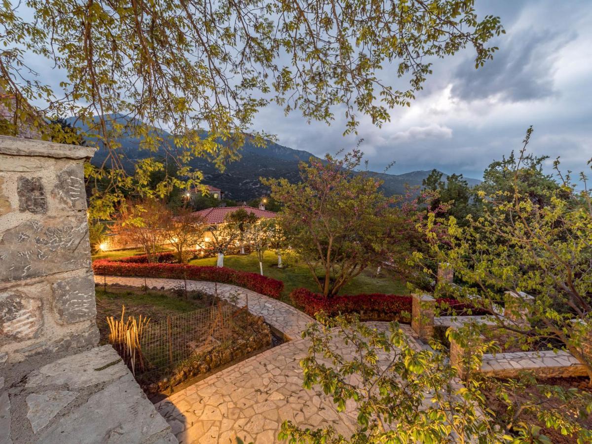 Villa Mylonas Ano Polidhrosos Exterior foto
